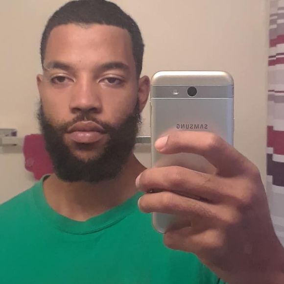 Meet your Posher, Jonathan - Picture 1 of 1